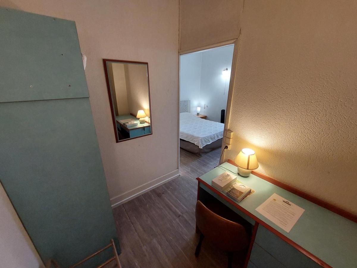 Logis Hotels - Hotel Le Boulevard Mazamet Esterno foto