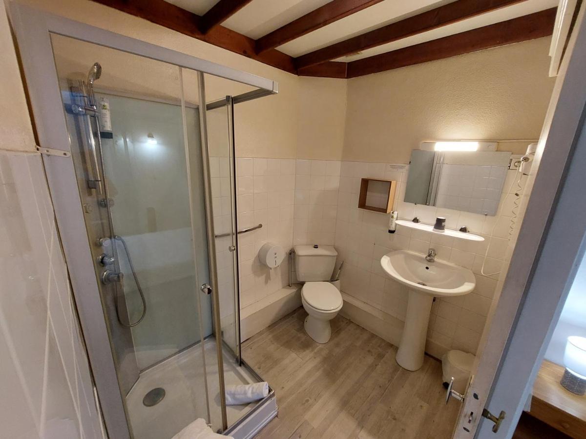 Logis Hotels - Hotel Le Boulevard Mazamet Esterno foto