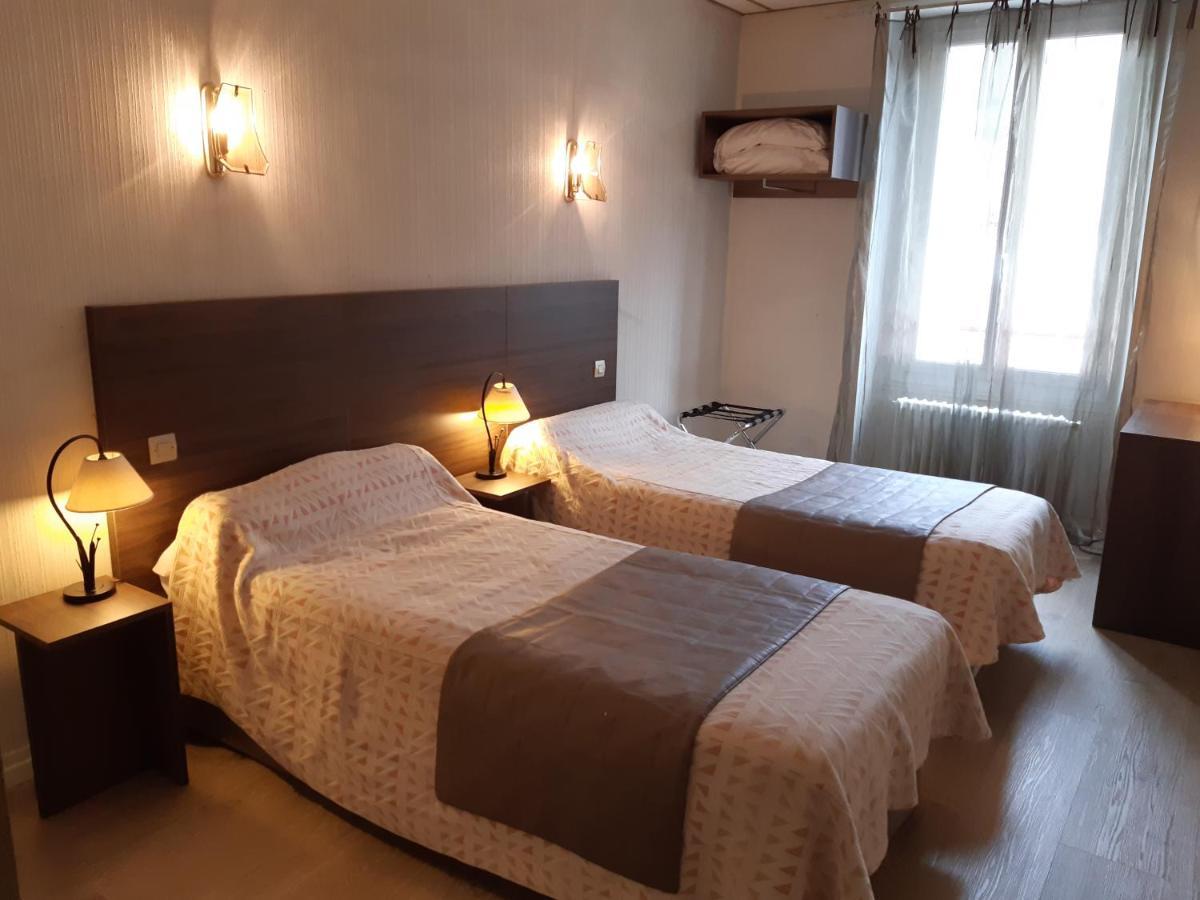 Logis Hotels - Hotel Le Boulevard Mazamet Esterno foto